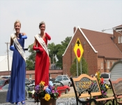 SaraParade 019